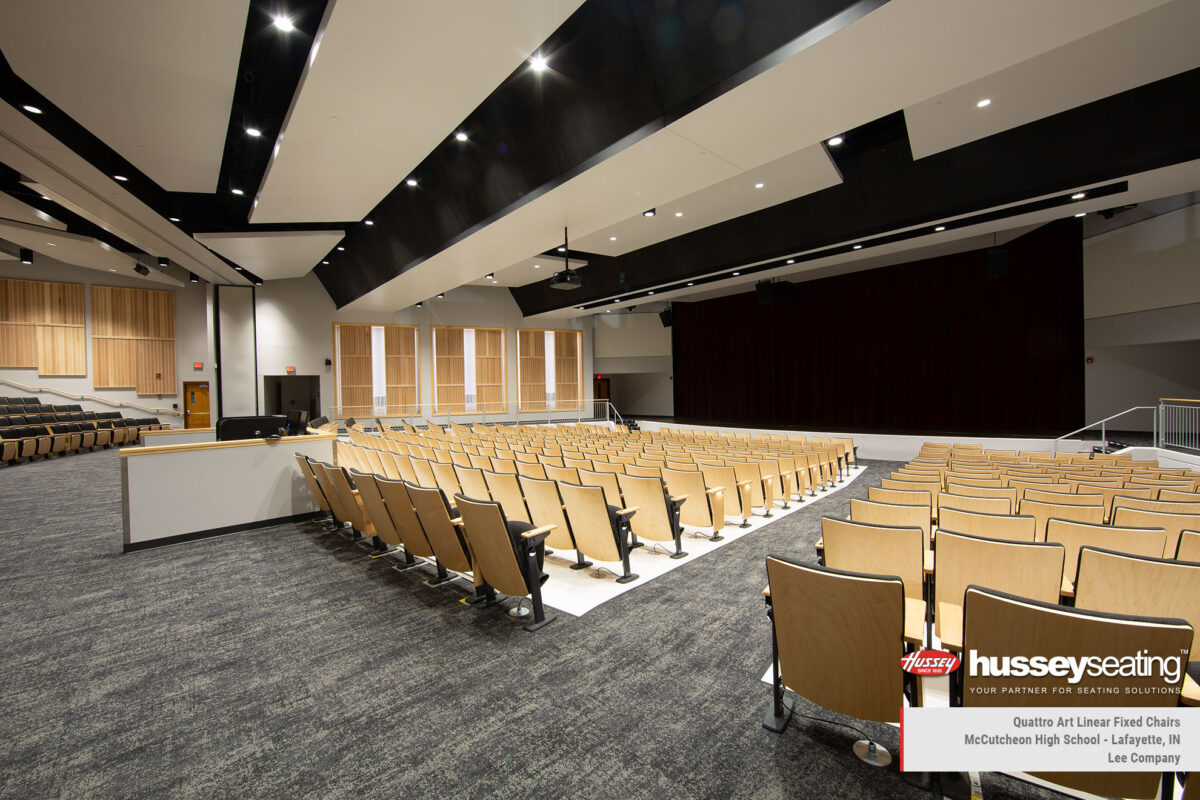 Quattro Art Linear fixed auditorium chairs