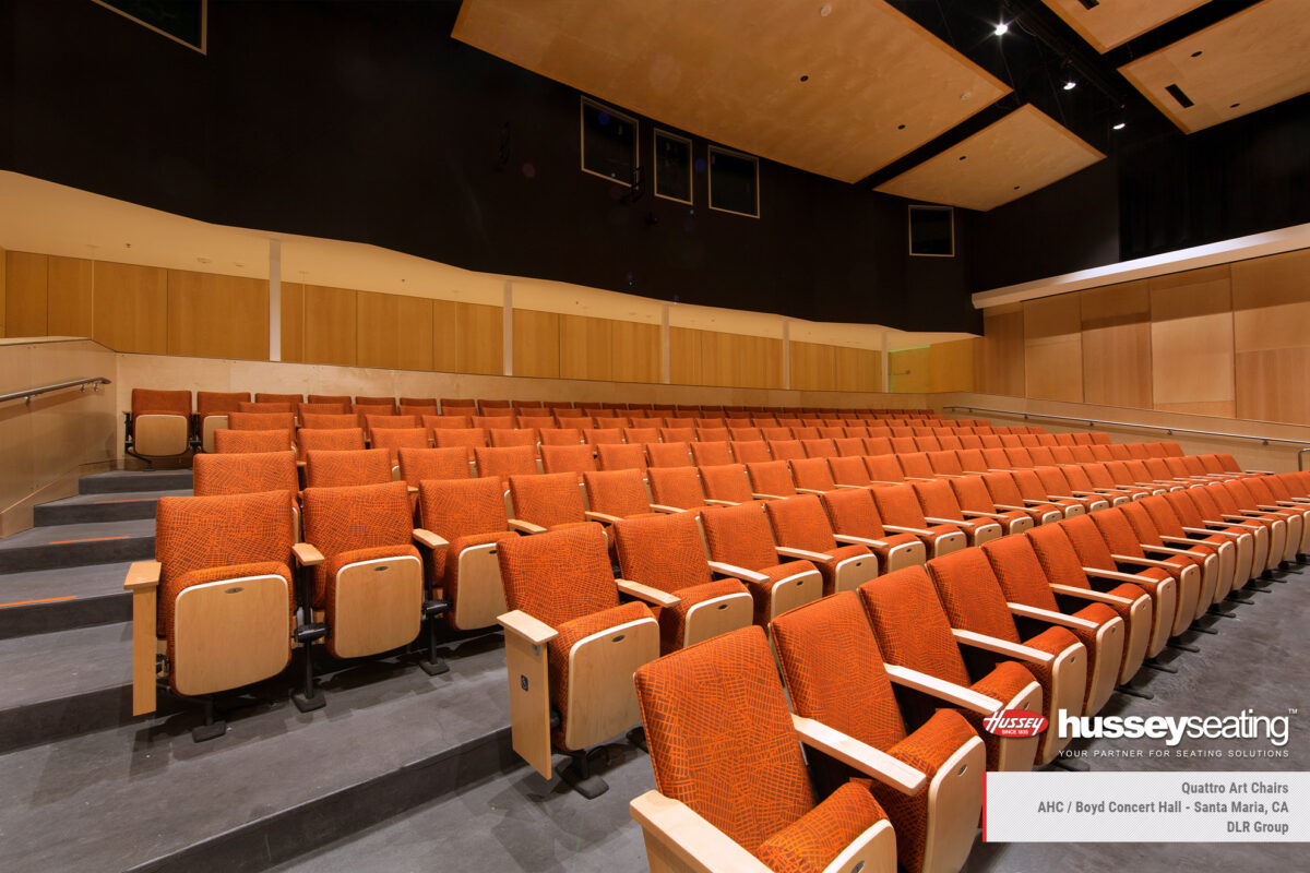 Fixed Quattro Art auditorium seating